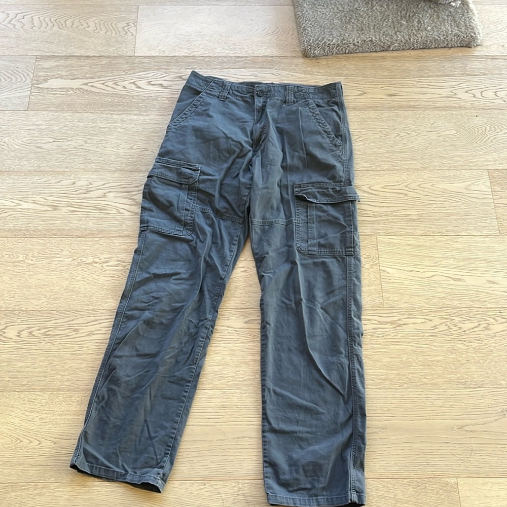 Dark grey cargo pants from wrangler